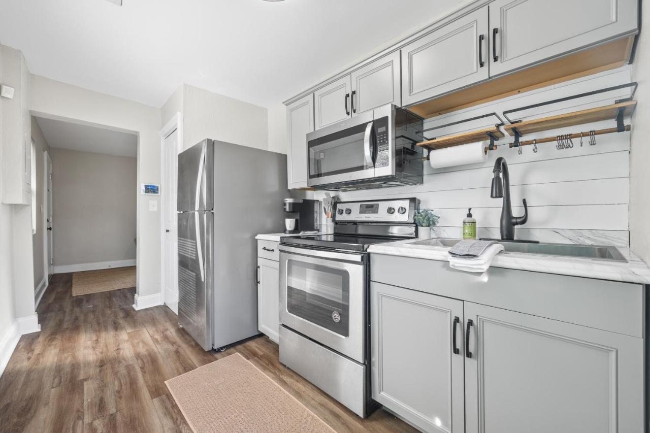 Cozy 2-Bedroom Retreat W/Wi-Fi & Keurig Coffee Ατλάντα Εξωτερικό φωτογραφία