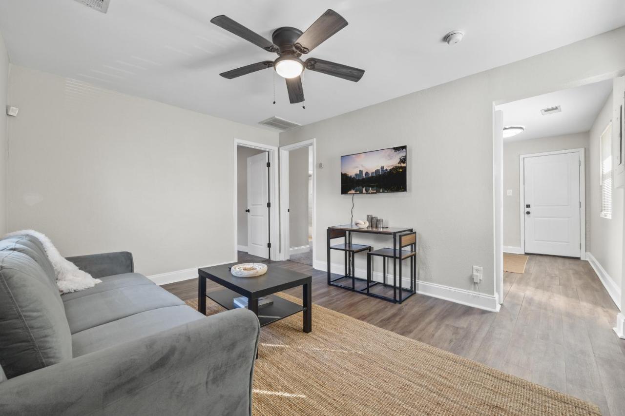 Cozy 2-Bedroom Retreat W/Wi-Fi & Keurig Coffee Ατλάντα Εξωτερικό φωτογραφία